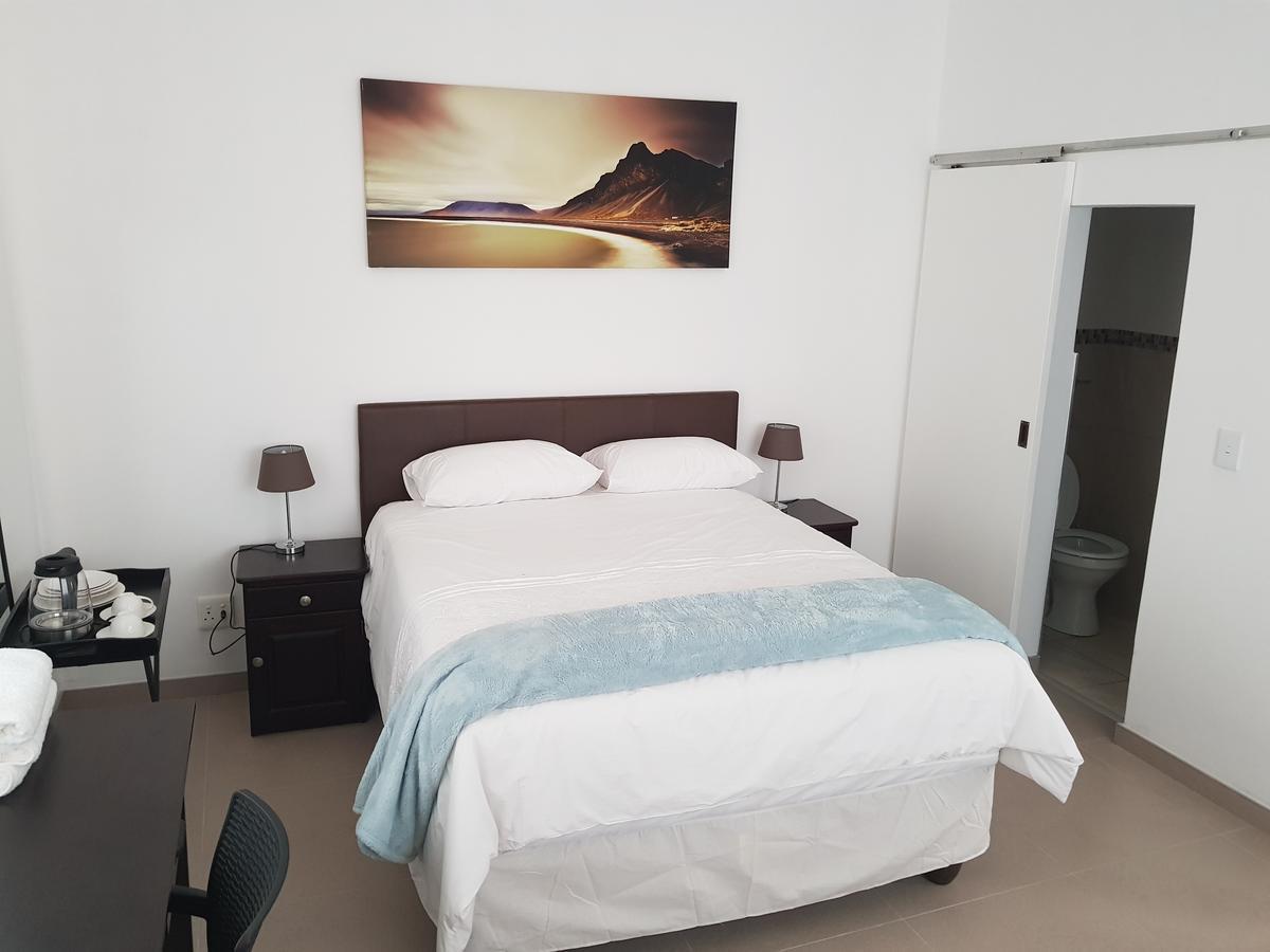 Fama Lodge Rm12 Cape Town Exterior photo